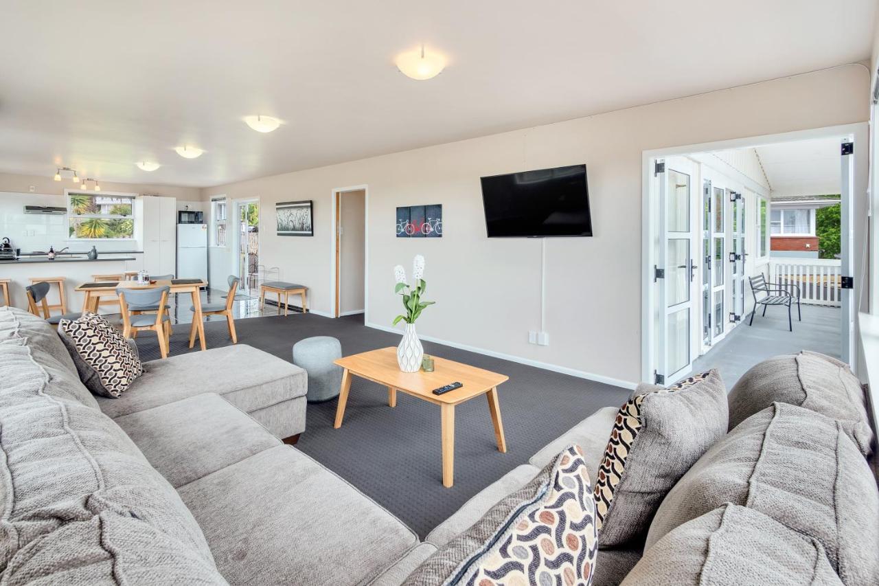 Fabulous Three Bedroom Home In Pakuranga Auckland Exterior foto