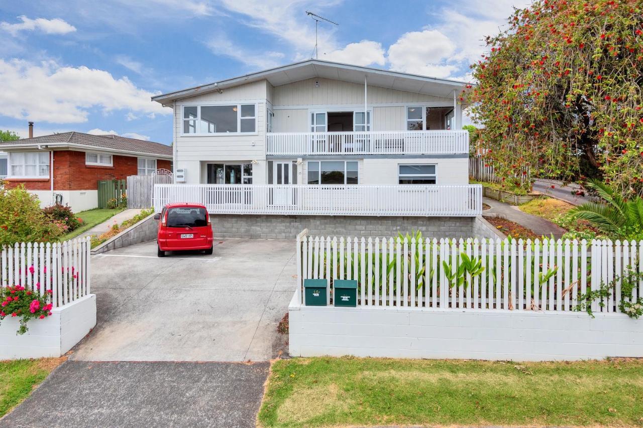 Fabulous Three Bedroom Home In Pakuranga Auckland Exterior foto