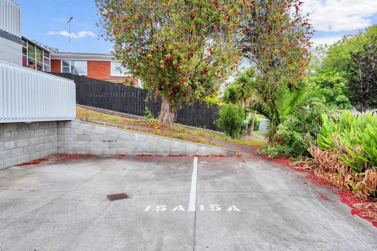 Fabulous Three Bedroom Home In Pakuranga Auckland Exterior foto