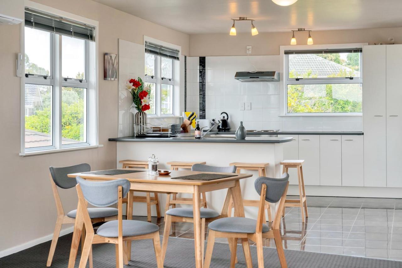 Fabulous Three Bedroom Home In Pakuranga Auckland Exterior foto